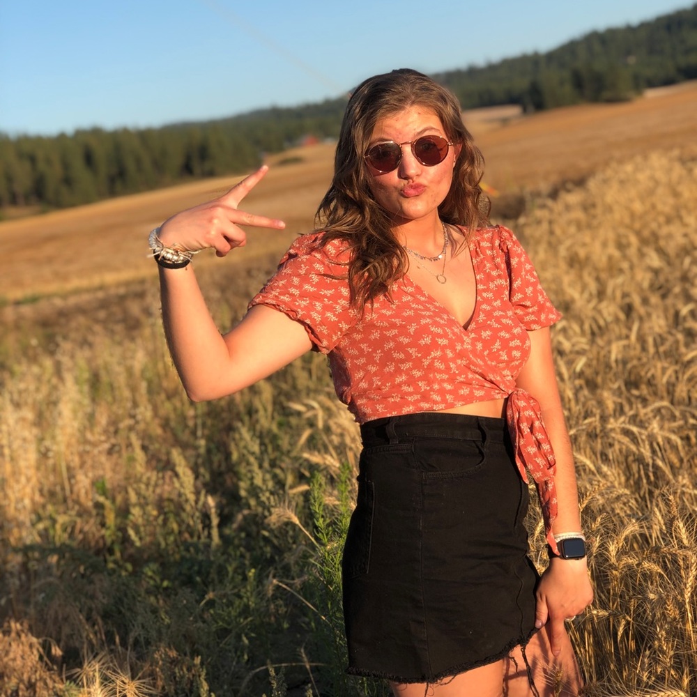 Meet your Posher, Kaitlyn